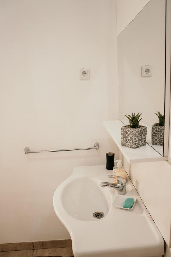 Casa Miriam Apartment Paulis Luaran gambar