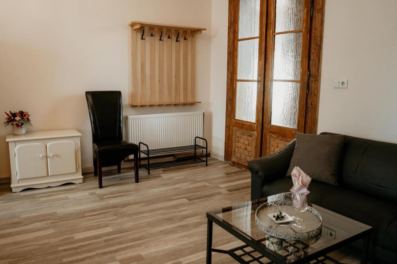Casa Miriam Apartment Paulis Luaran gambar